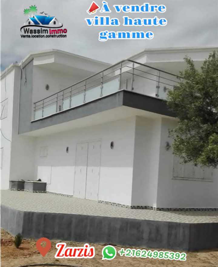 À vendre villa de Luxe S+4 de prix raisonnable 390mil sur Zarzis