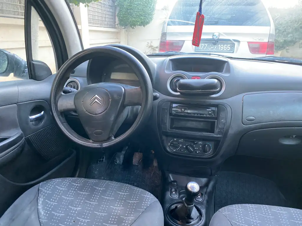 Citroën c3 premiere main