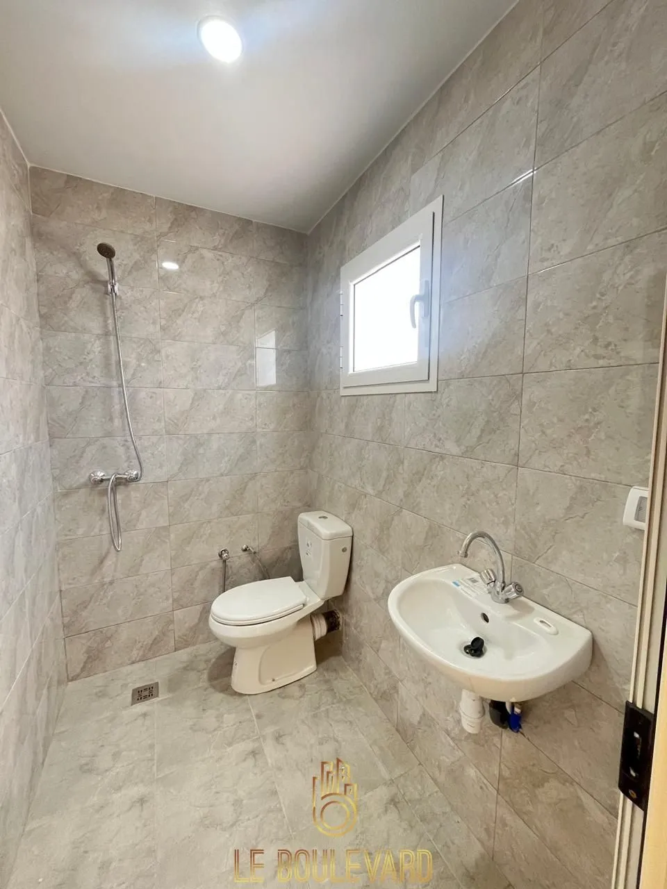 A Vendre Appartement S+1 Moderne en Cours de Construction – Hammamet Nord