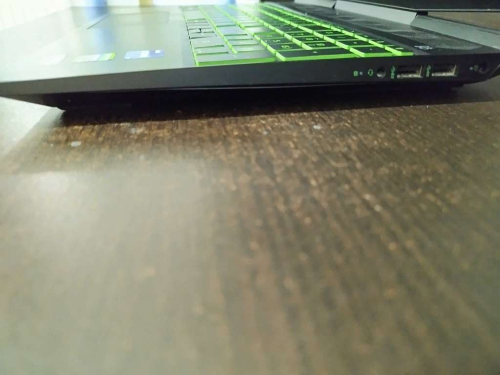 HP Pavilion Gaming Laptop 15-dk2009nk