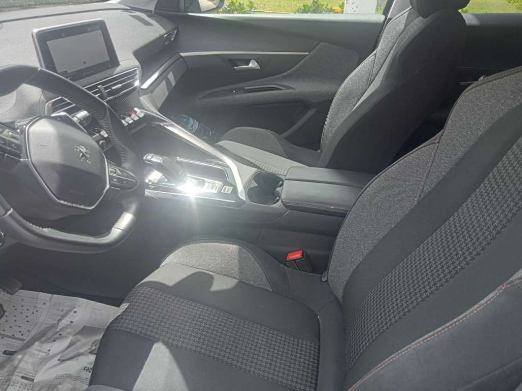 Peugeot 3008 importée de France