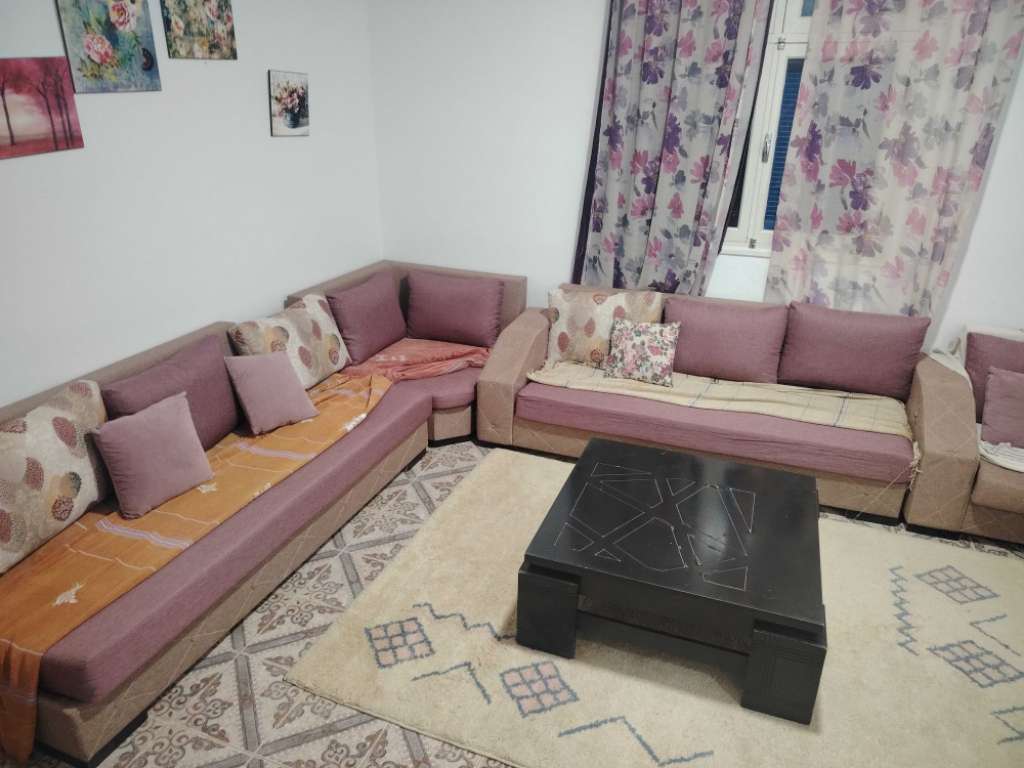 Salon 12 Places
