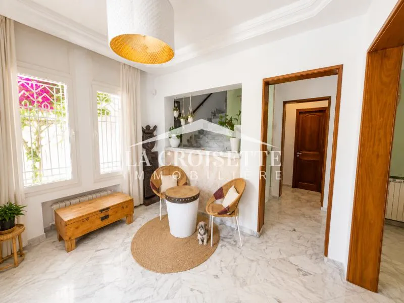 Villa S+4 meublée à La Marsa MVL0123
