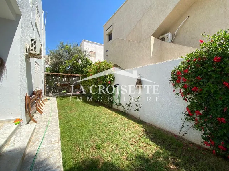 Villa S+4 meublée à La Marsa MVL0123