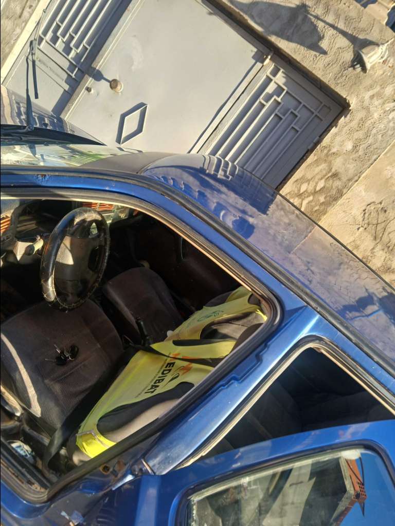 سيارات vento للبيع المهتم الاتصال على الرقم 52298011\98717006