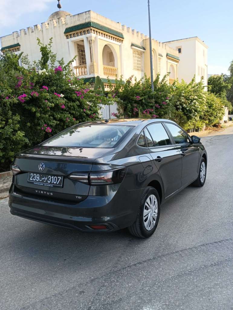 Volkswagen Virtus تسجيل أول
