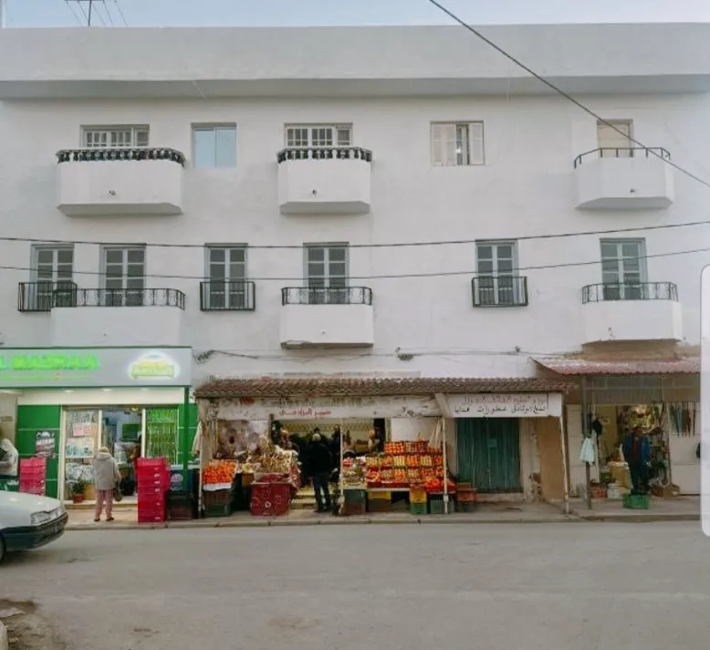 Bâtiment Joli à vendre Jendouba 