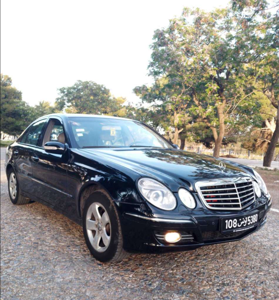 Mercedes class E tel 22300453
