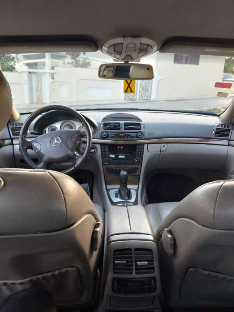 Mercedes class E tel 22300453