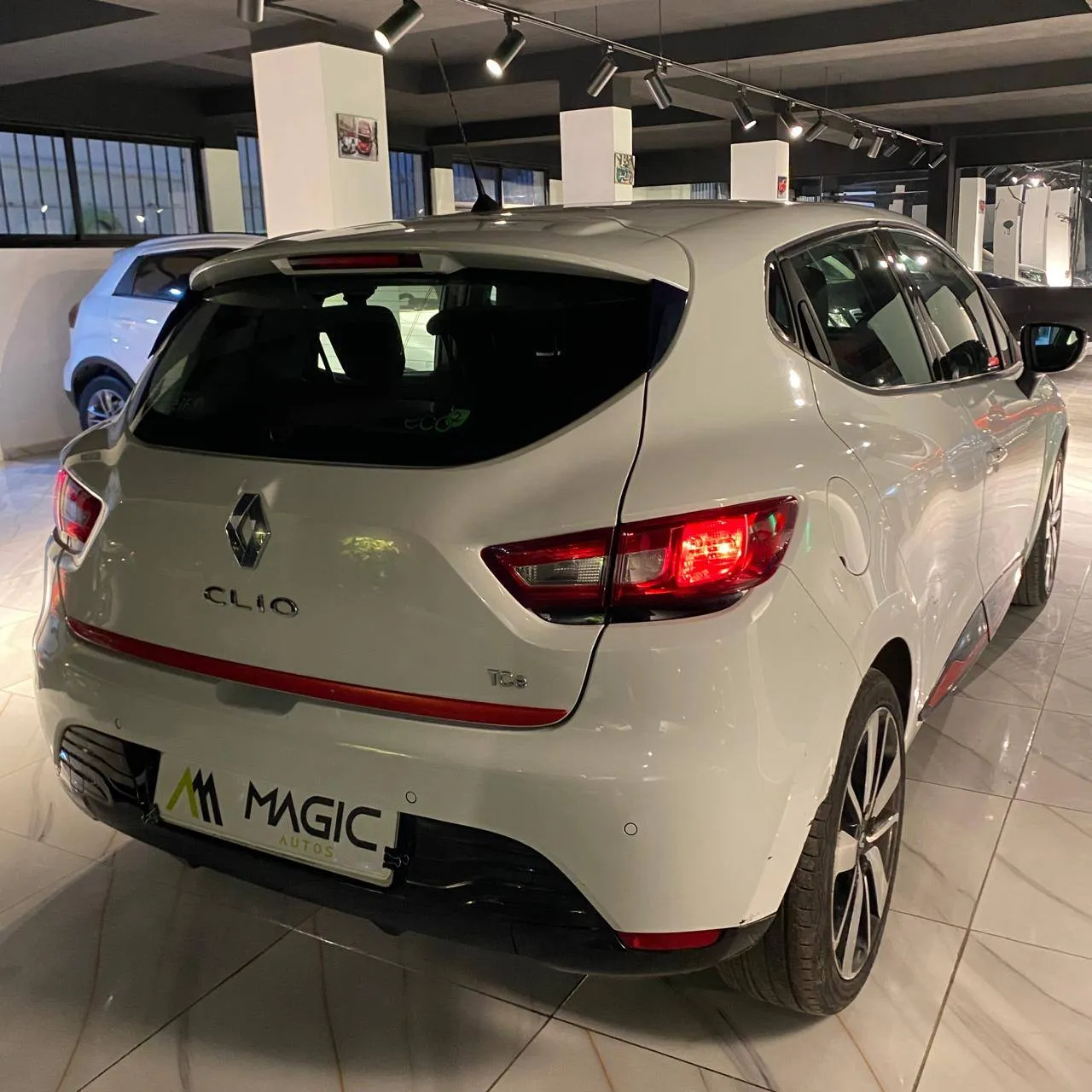 RENAULT CLIO4