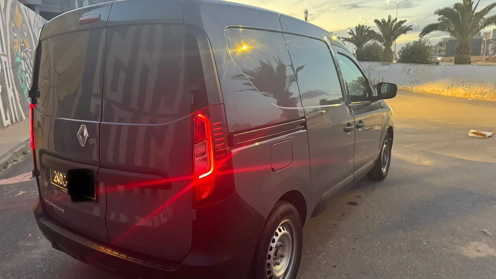 Renault express toute neuve