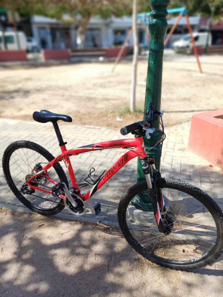 Vélo vtt specialized
đ54.53.53.92