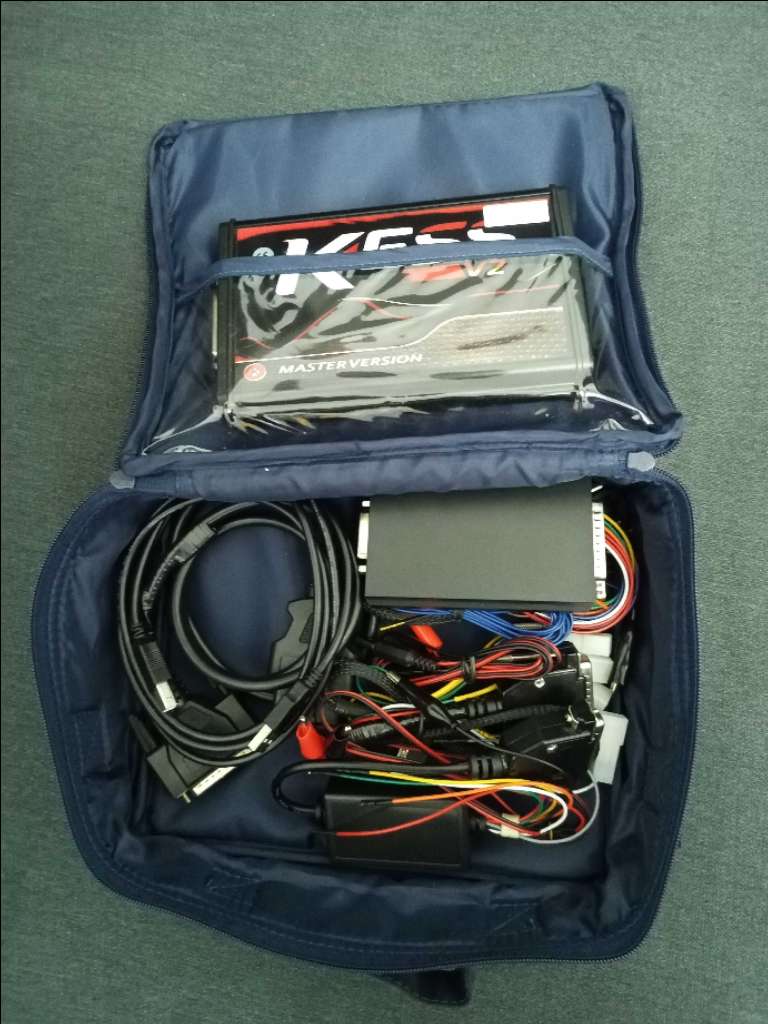 Appareil de reprogrammation calculateur moteur KESS V2 (5.017)