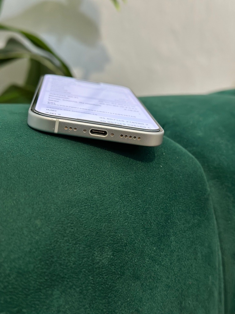 Iphone 15   90%    128GB 