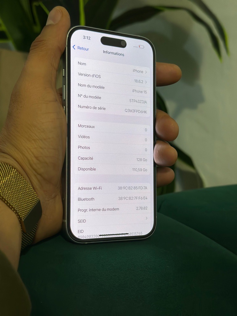 Iphone 15   90%    128GB 