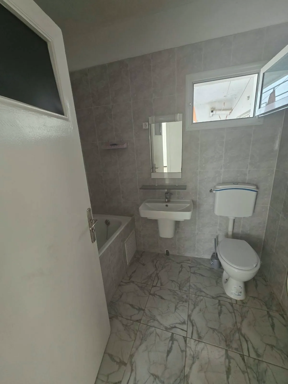 joli appartement s2