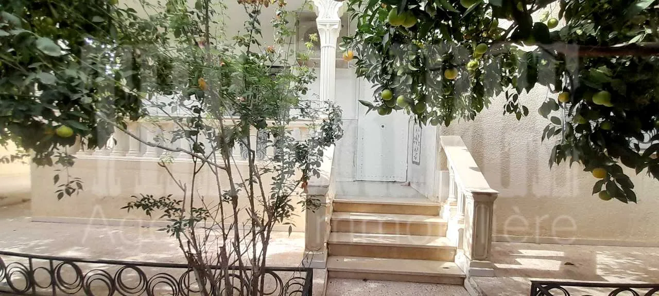 Villa à vendre à Grombalia