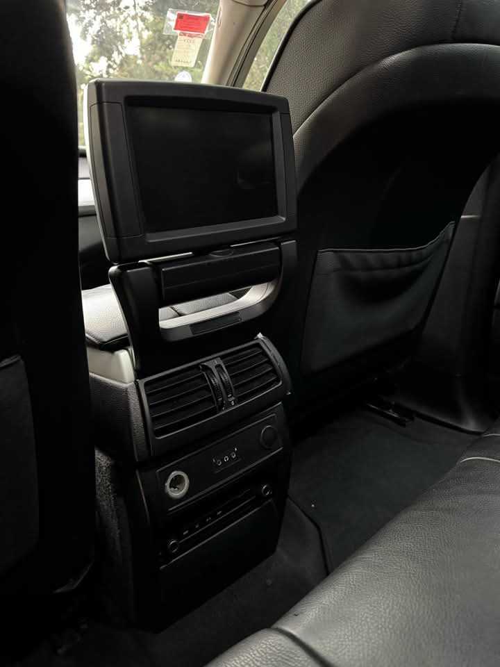 đ©đȘBMW X6 DIESEL 3L 2012đ©đȘ
Affaire Auto 29130012 / 53100007
On accepte l'échange des voitures