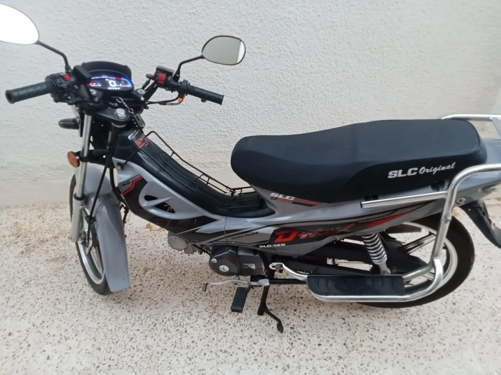 Moto CLC 125 D-MAX A VENDRE