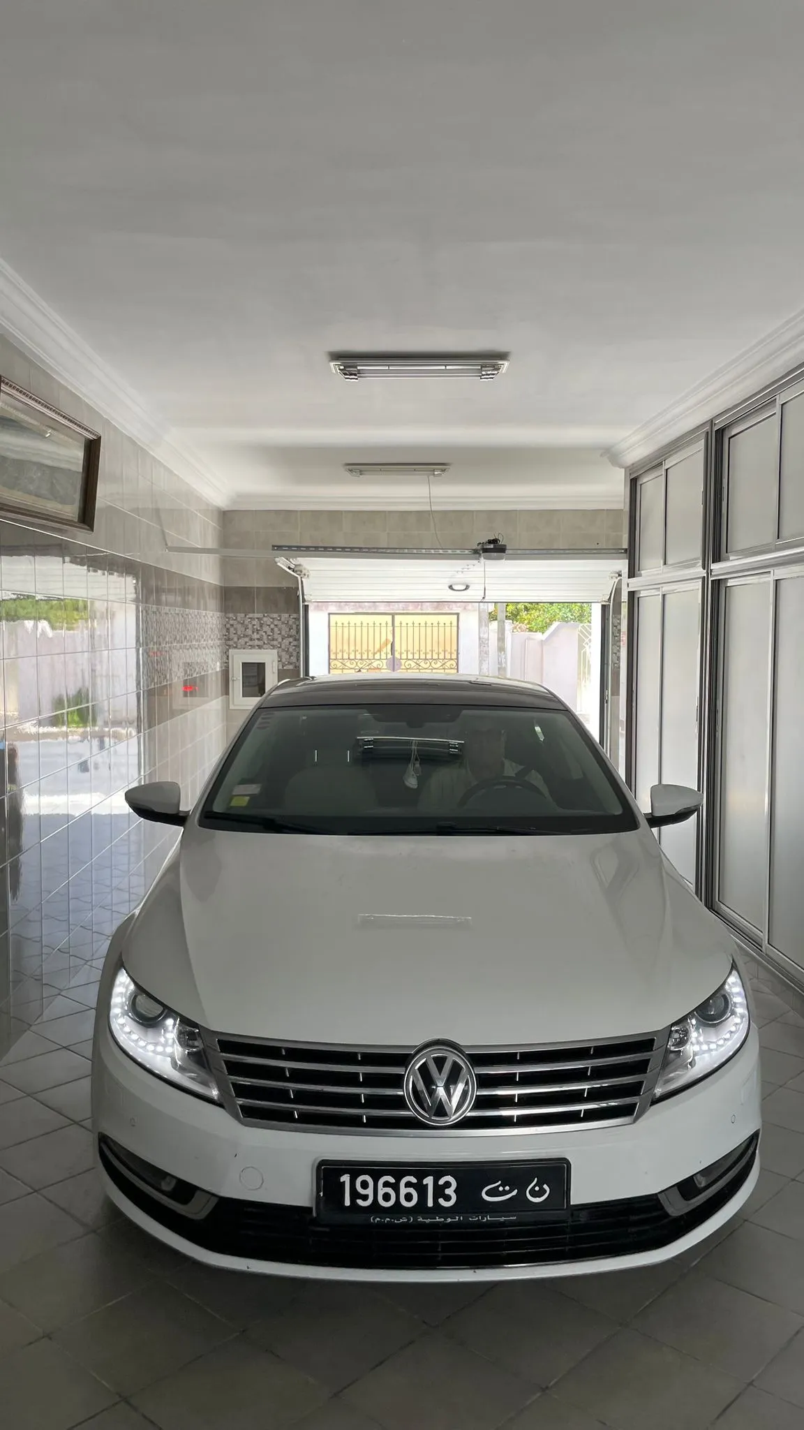 Volkswagen Passat CC Sport Blanche – Excellent État – Faible Kilométrage – Prix Exceptionnel