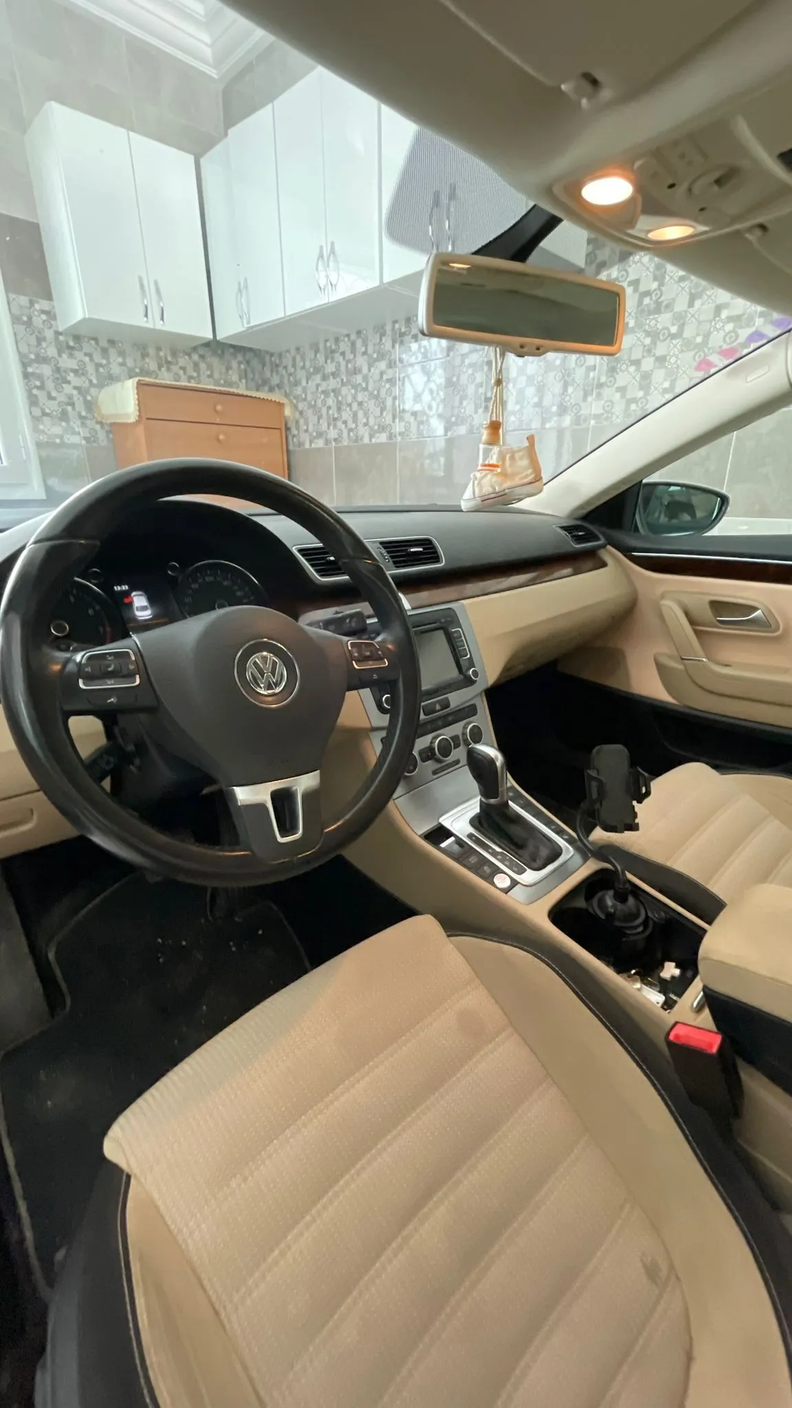 Volkswagen Passat CC Sport Blanche – Excellent État – Faible Kilométrage – Prix Exceptionnel