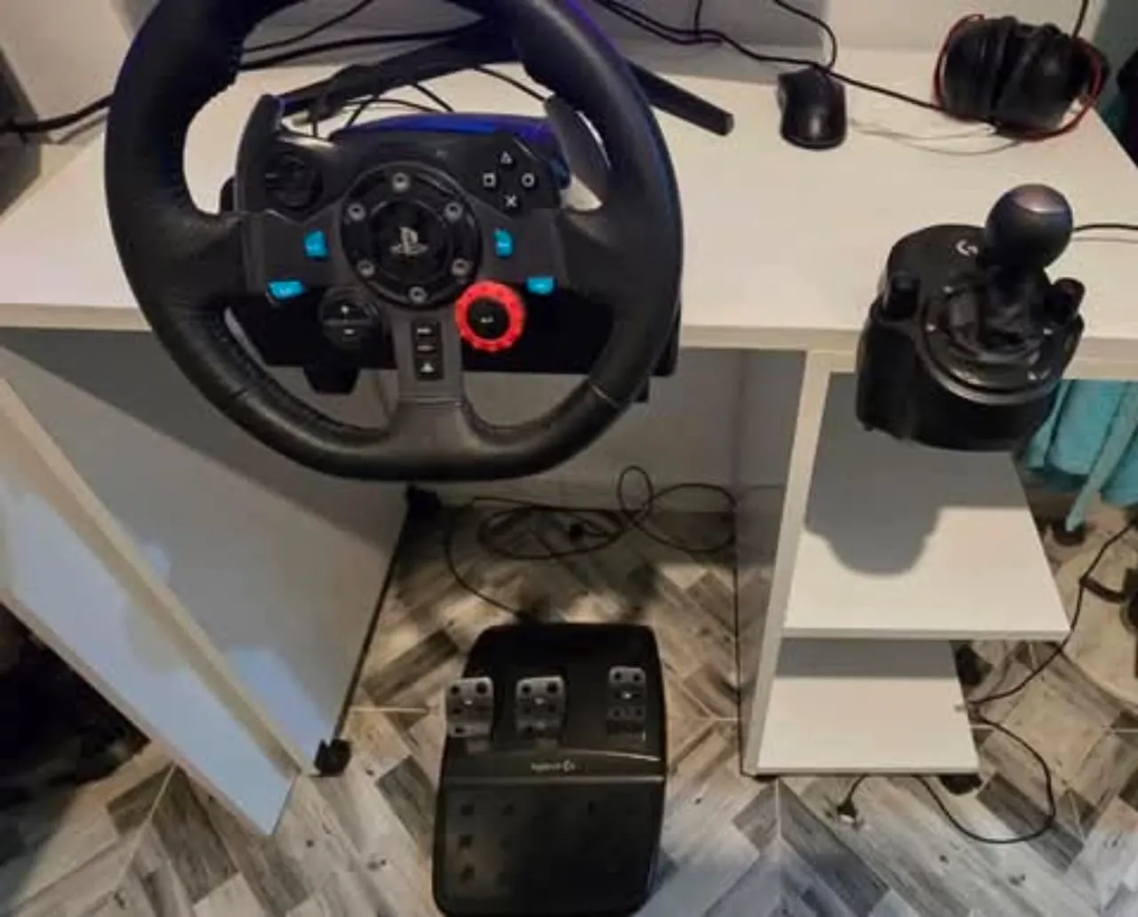 Volant Logitech G29 + shifter