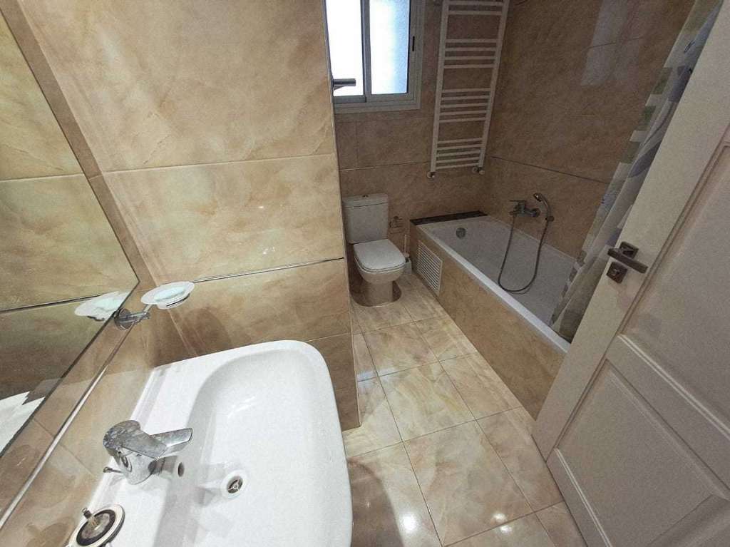 Particulier L S4 meublé Neuf proche lac2