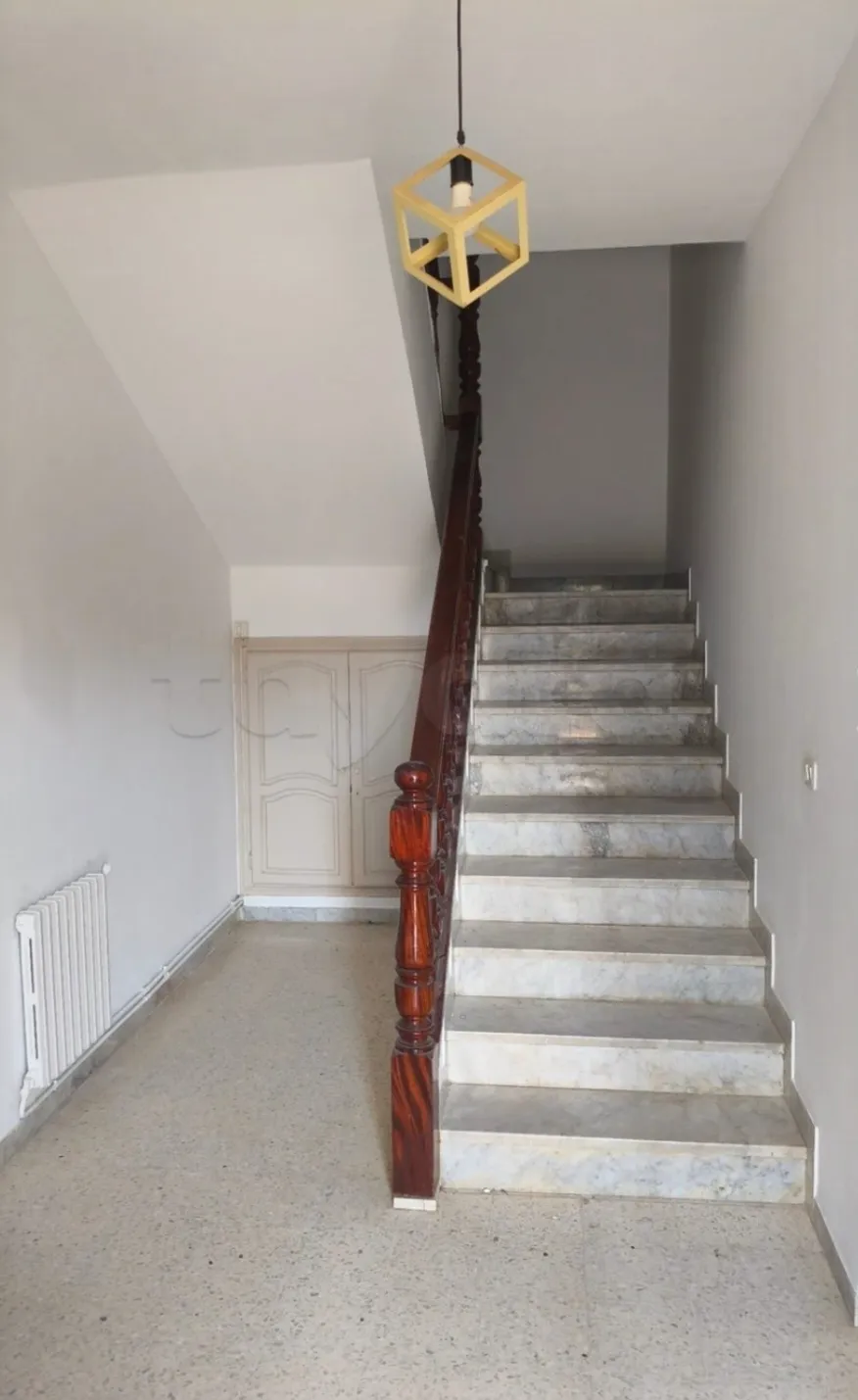 Location VILLA S6 vide à El Manar 3