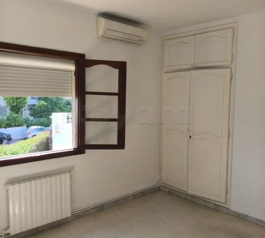 Location VILLA S6 vide à El Manar 3