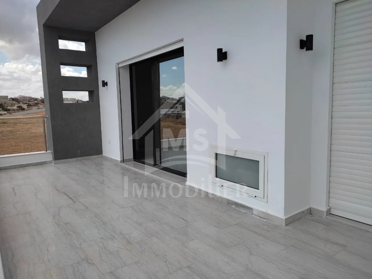 Villa S+4 toute neuve avec jardin et piscine Ă Hammamet Sud 51355351