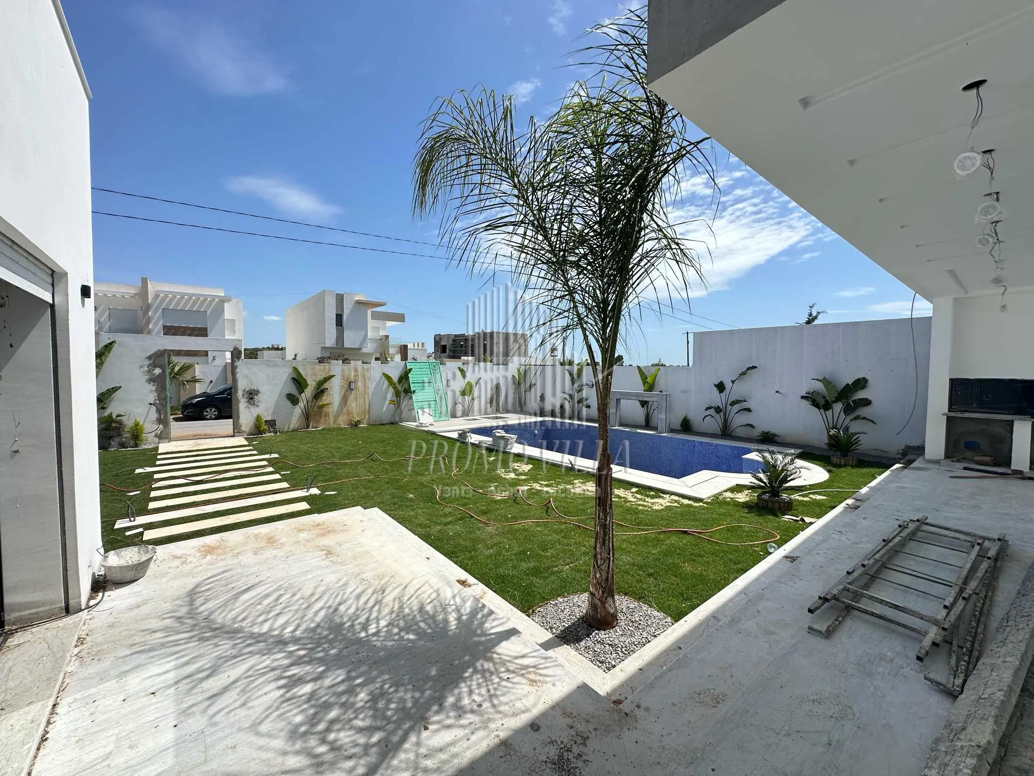 une charmante villa de style moderne 