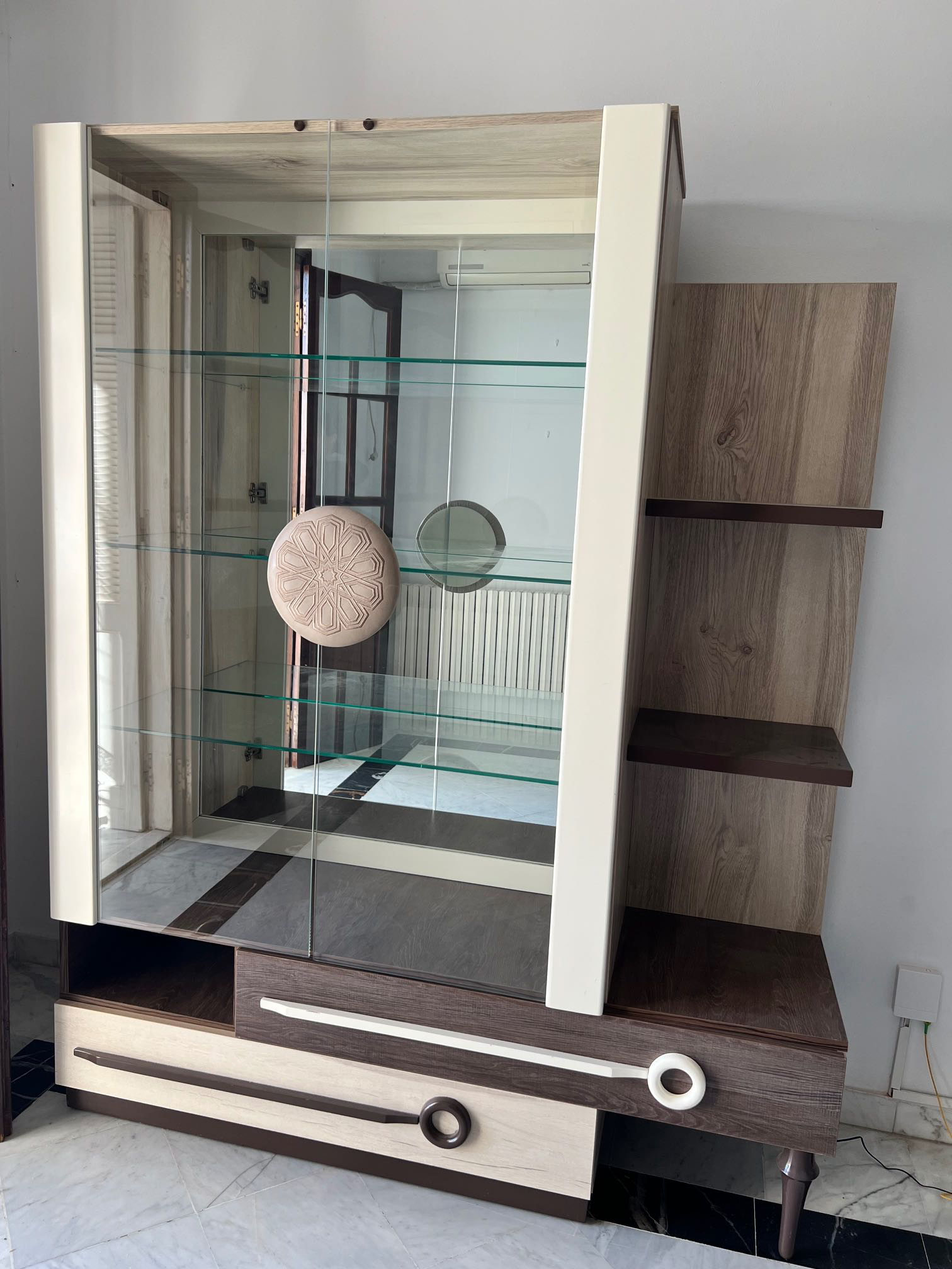 Meuble télé+argentière+grand miroir mural