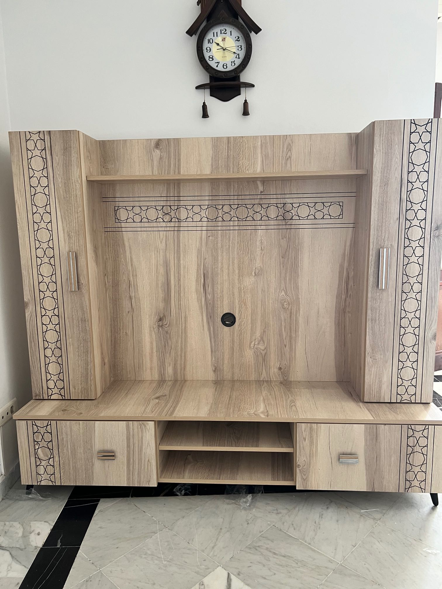 Meuble télé+argentière+grand miroir mural