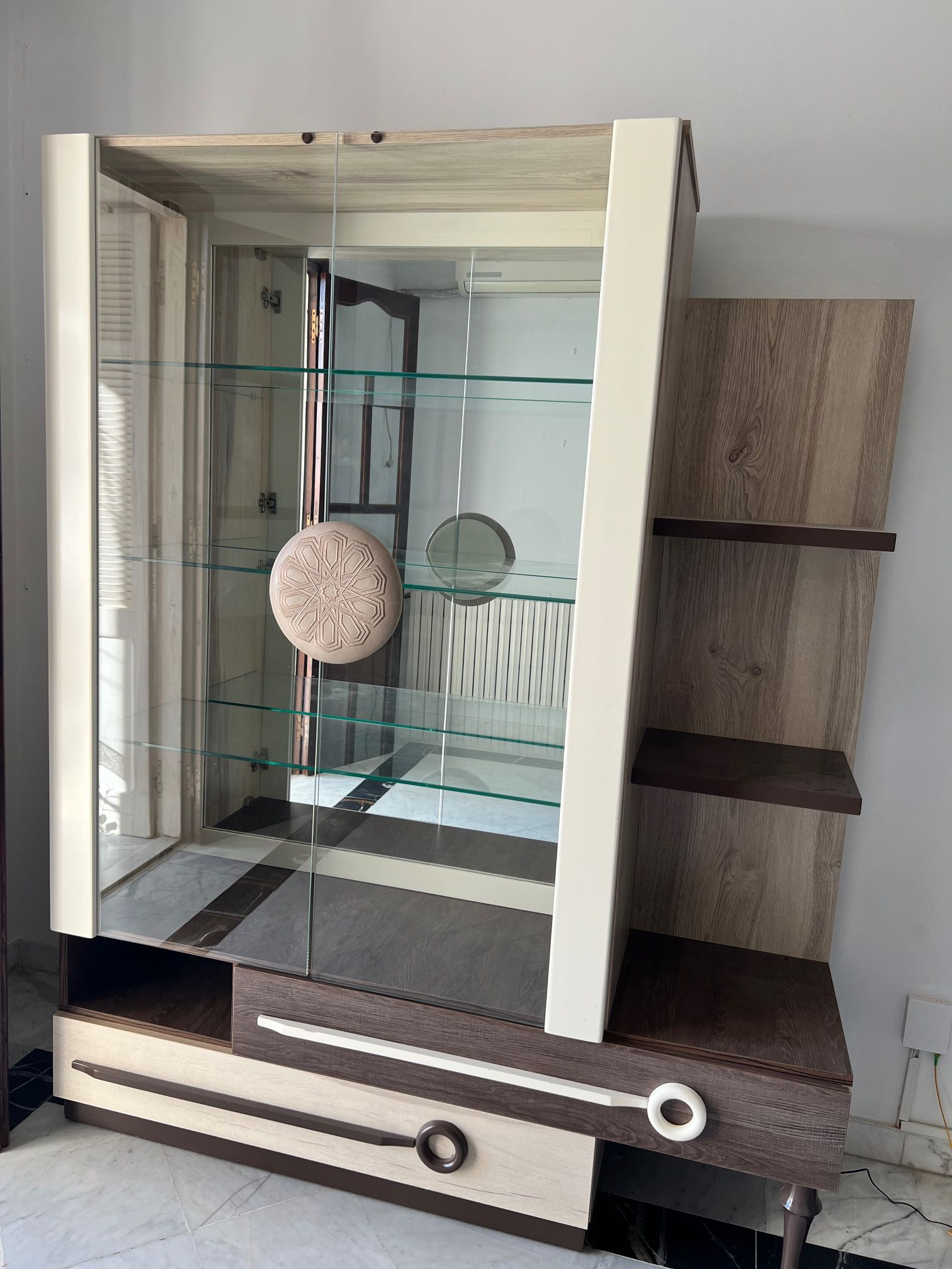 Meuble télé+argentière+grand miroir mural