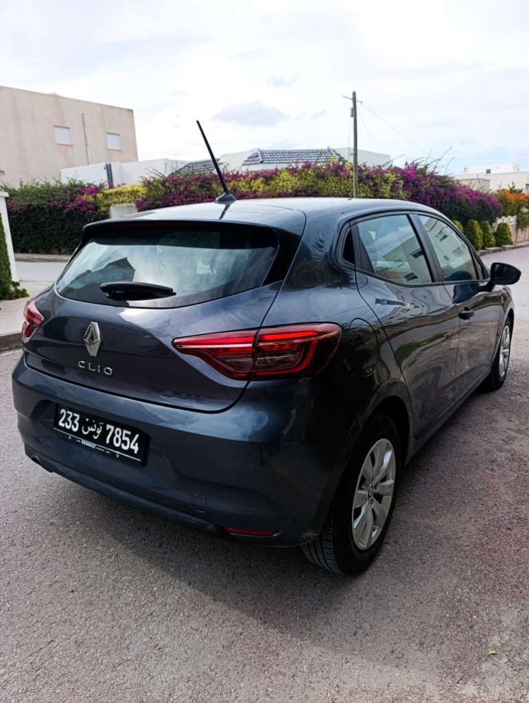 À vendre Renault Clio 5  