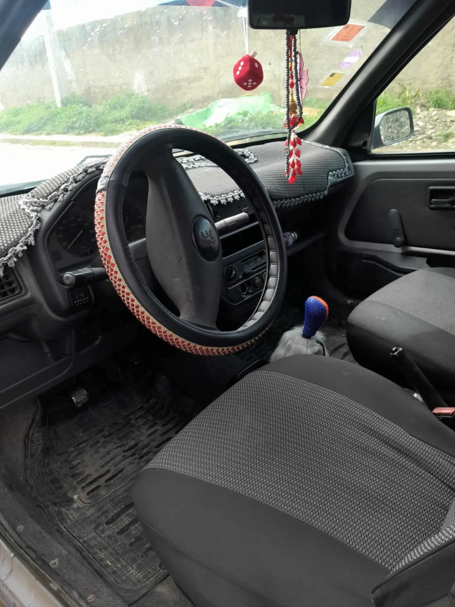 PEUGEOUT 106