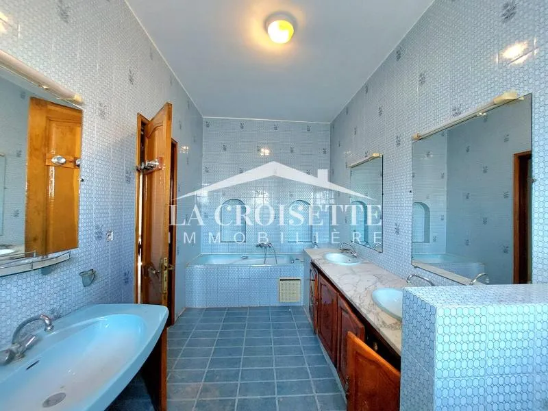 Villa s4 à La Marsa MVL0007