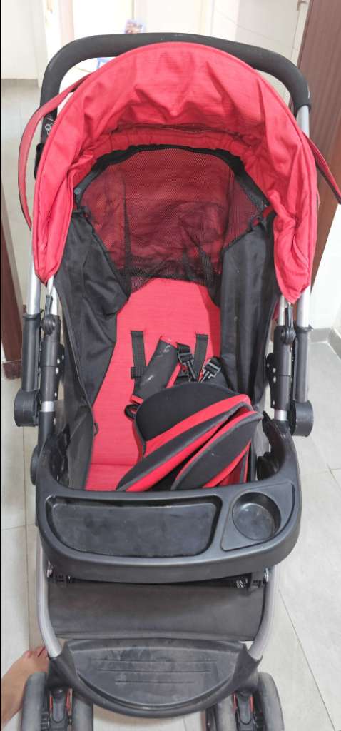 A vendre poussette de la marque italienne prima