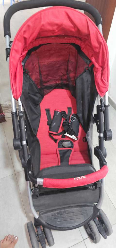 A vendre poussette de la marque italienne prima
