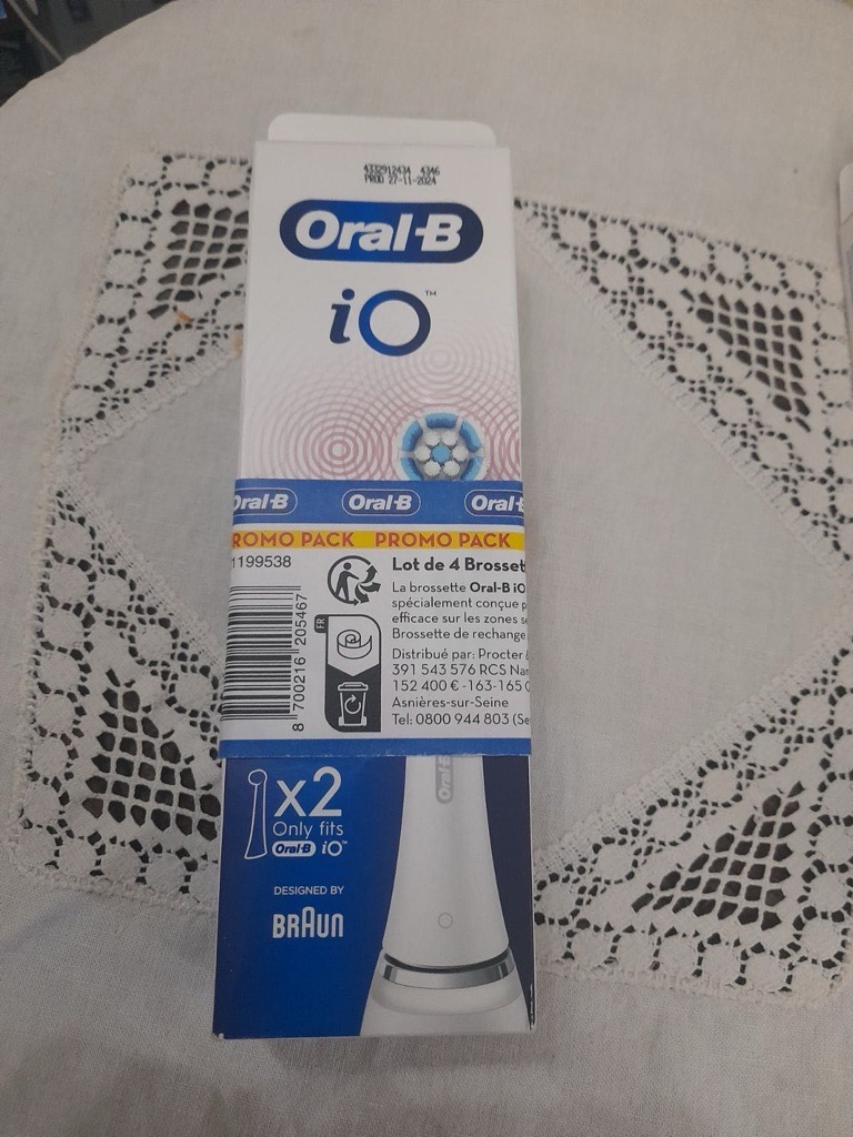 4 Brossettes de recharge oral b io importé de la France