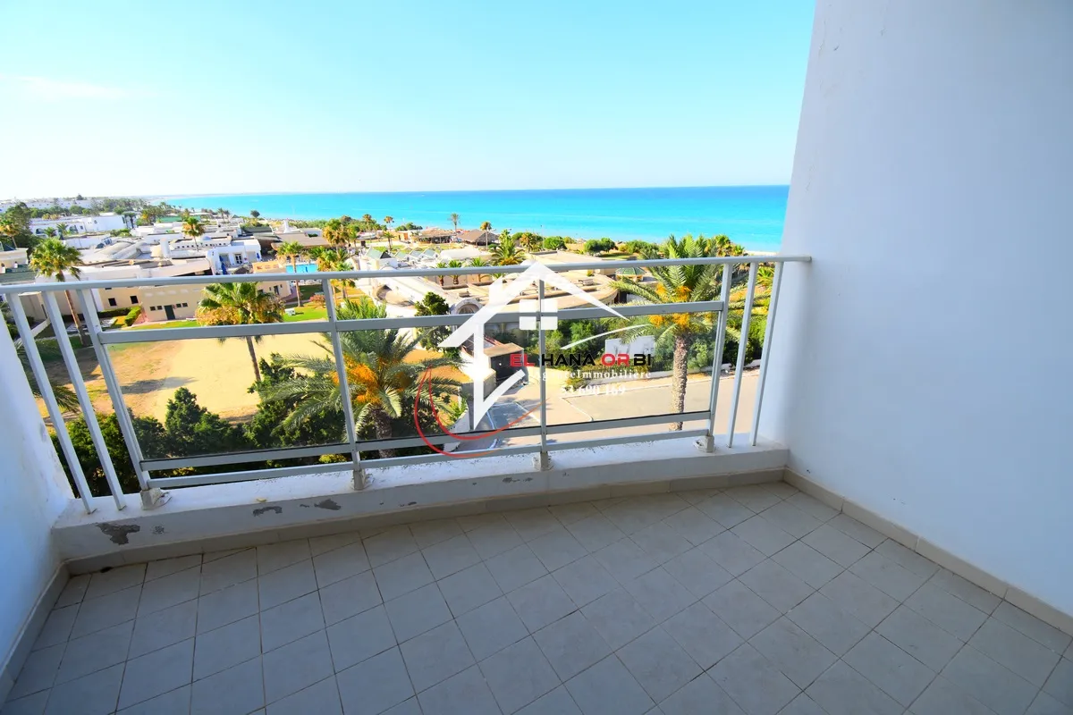 appartement s+1 de charme rz azur proche de la plage et vue mer à corniche mahdia