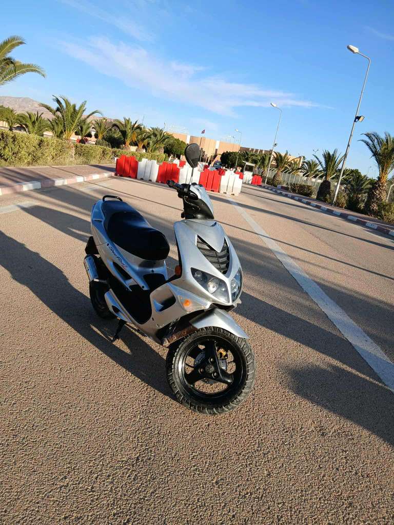 Peugeot speedfight 2