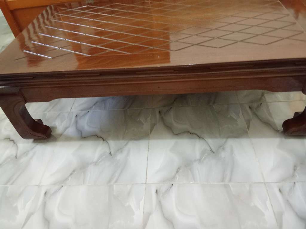 Table pour salon 