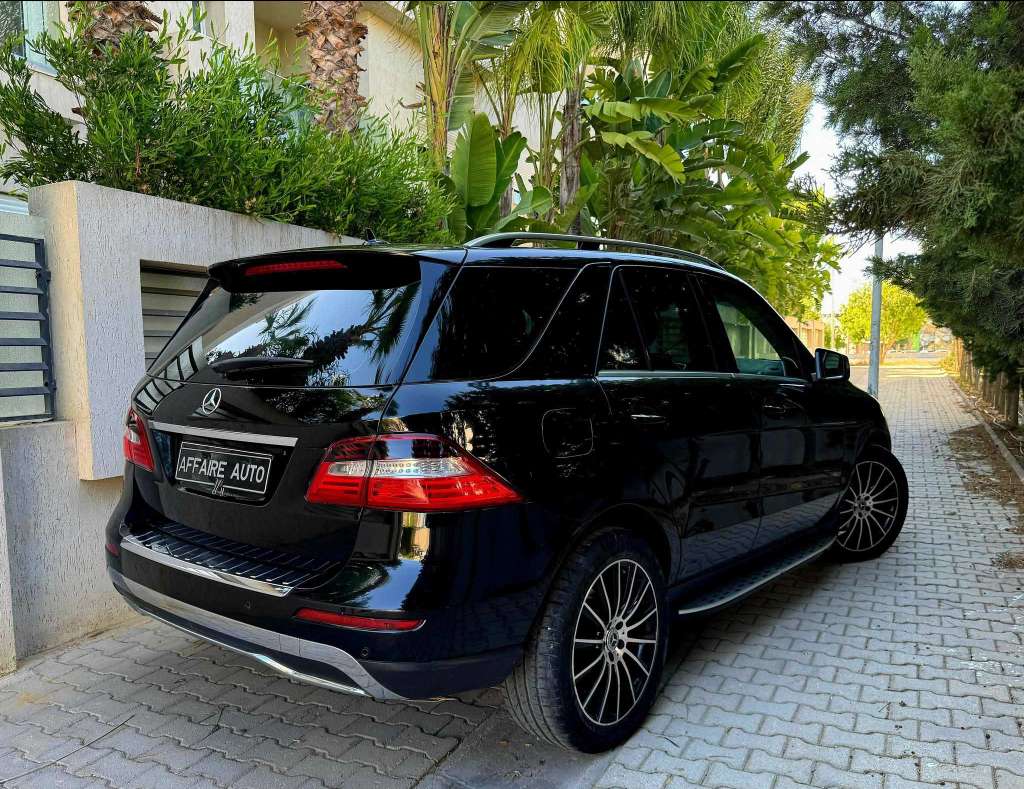 đ Mercedes ML Diesel 2013 đ
đ on accepte l Ă©change des voitures