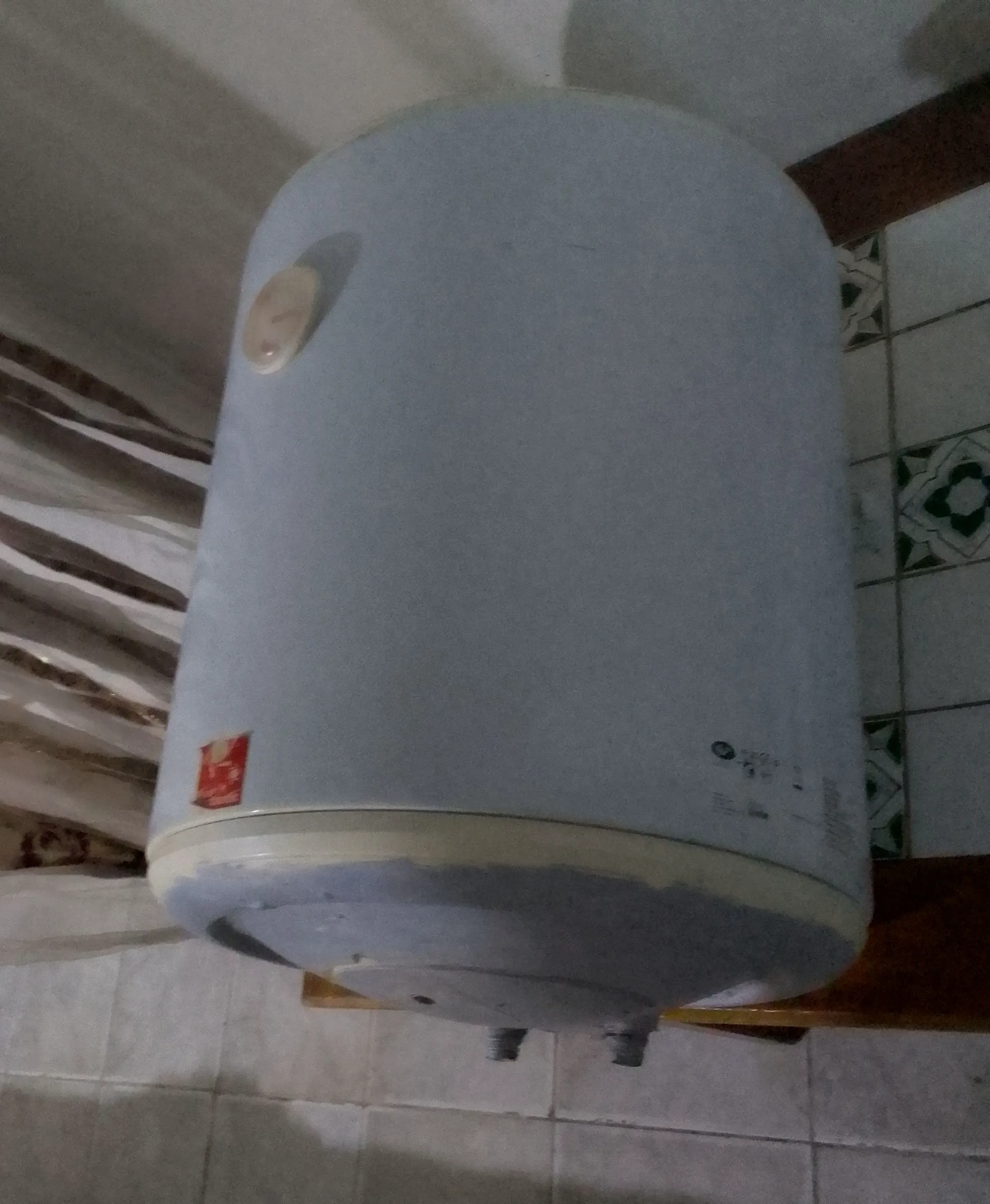 chauffeau 30 Litres ممكن التوصيل 