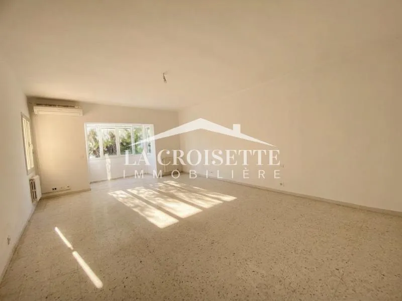 Etage de villa S+3 à La Marsa MEL0603
