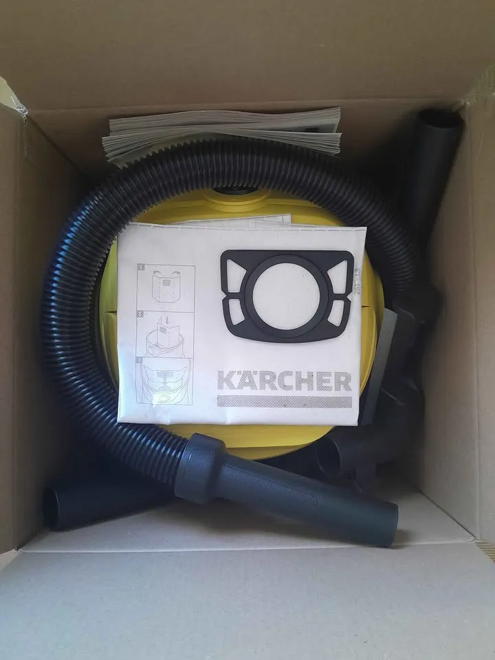 Aspirateur Karcher WD2 PLUS dans l'emballage
