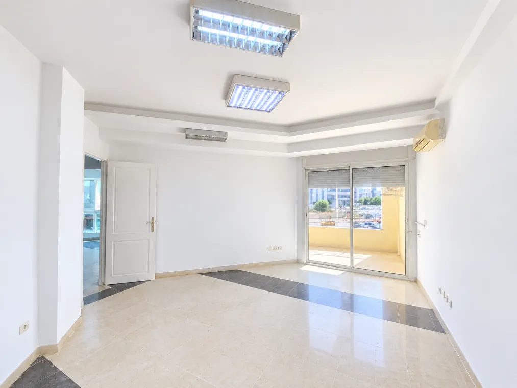 đŽâ«ïž BUREAU H+3 Ă LOUER | CENTRE URBAIN NORD