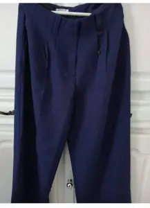 pantalon large bleu marine et caramel