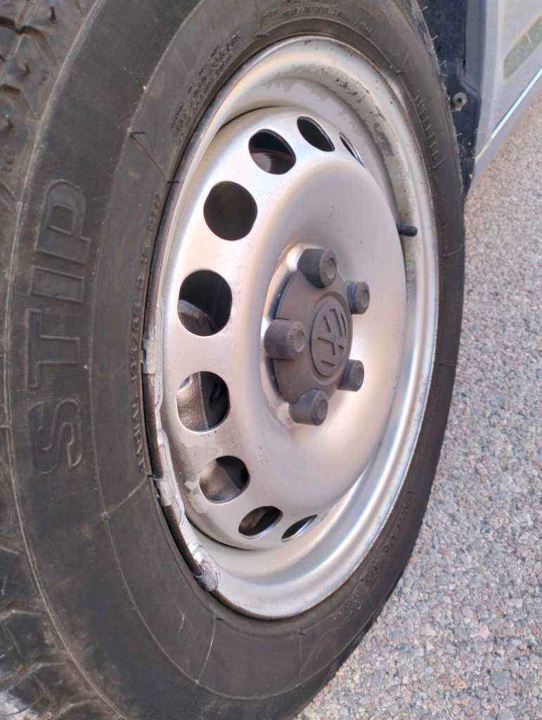 Volkswagen caddy 1ère main ✋